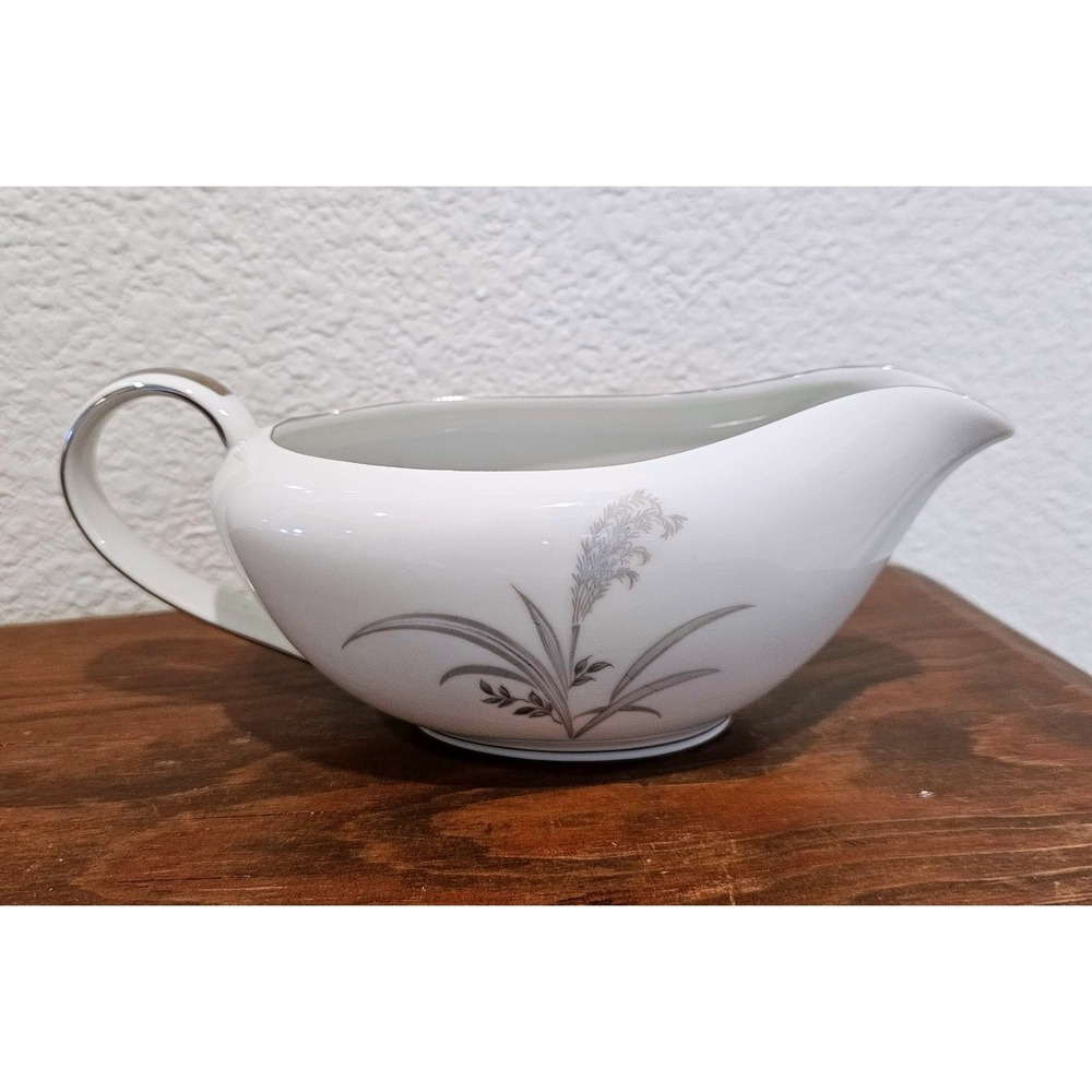Wentworth China Silver Wheat 7514 Gravy Boat Vintage Fine China Sauce Server